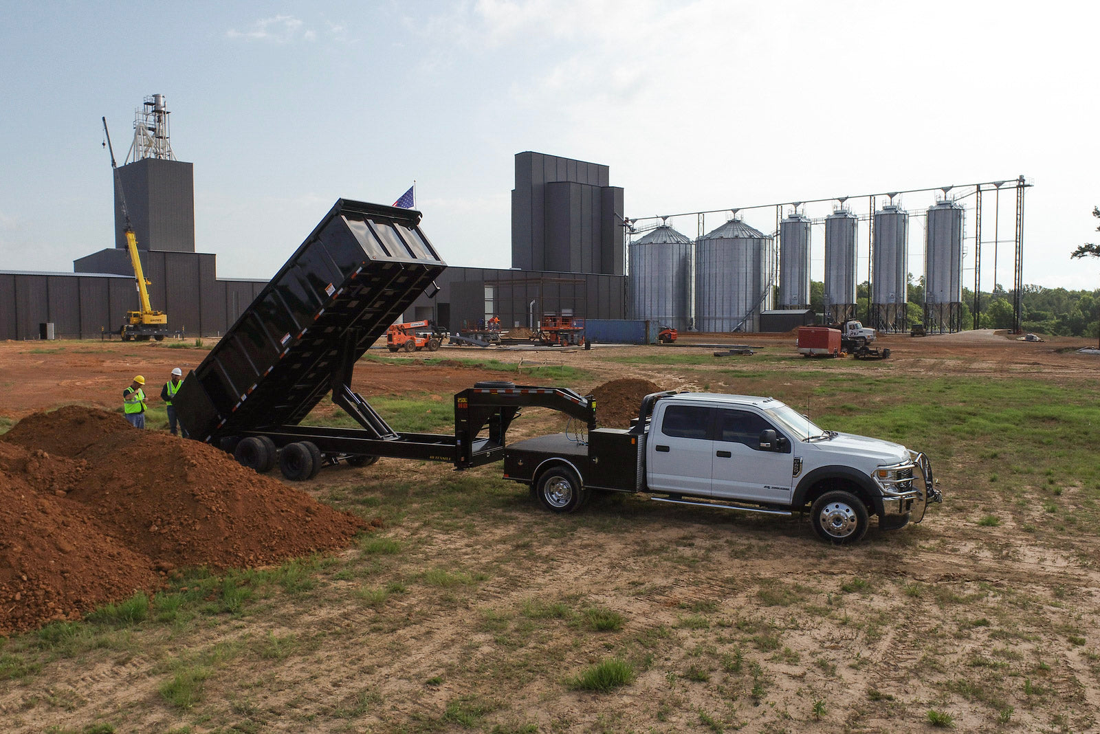 Dump tailer